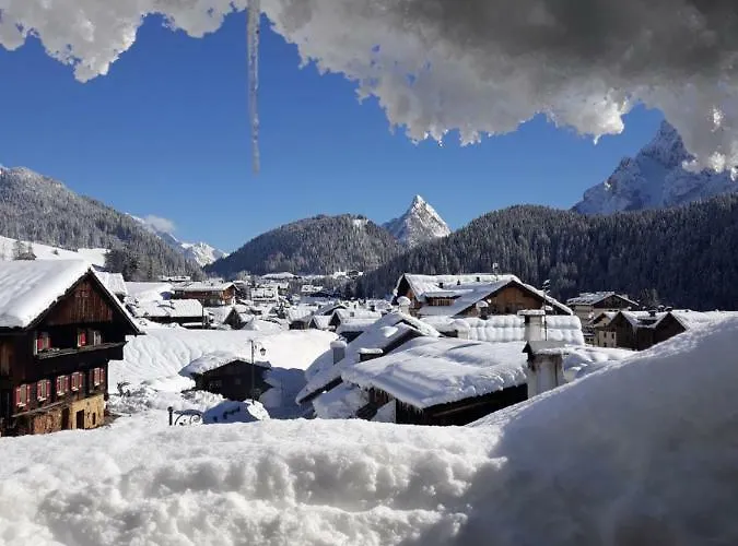 Schlossar Haus Bed & Breakfast 3*