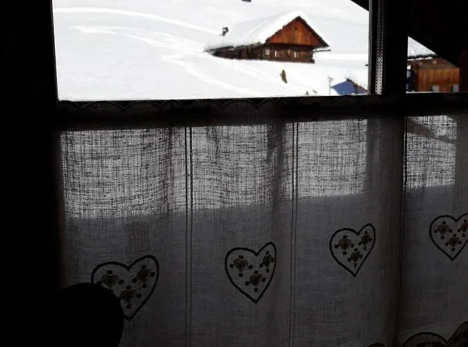 Schlossar Haus Bed & Breakfast