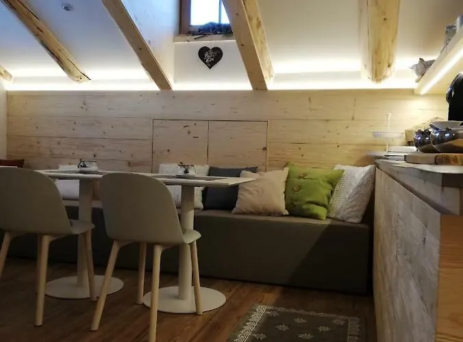 Bed & Breakfast Schlossar Haus